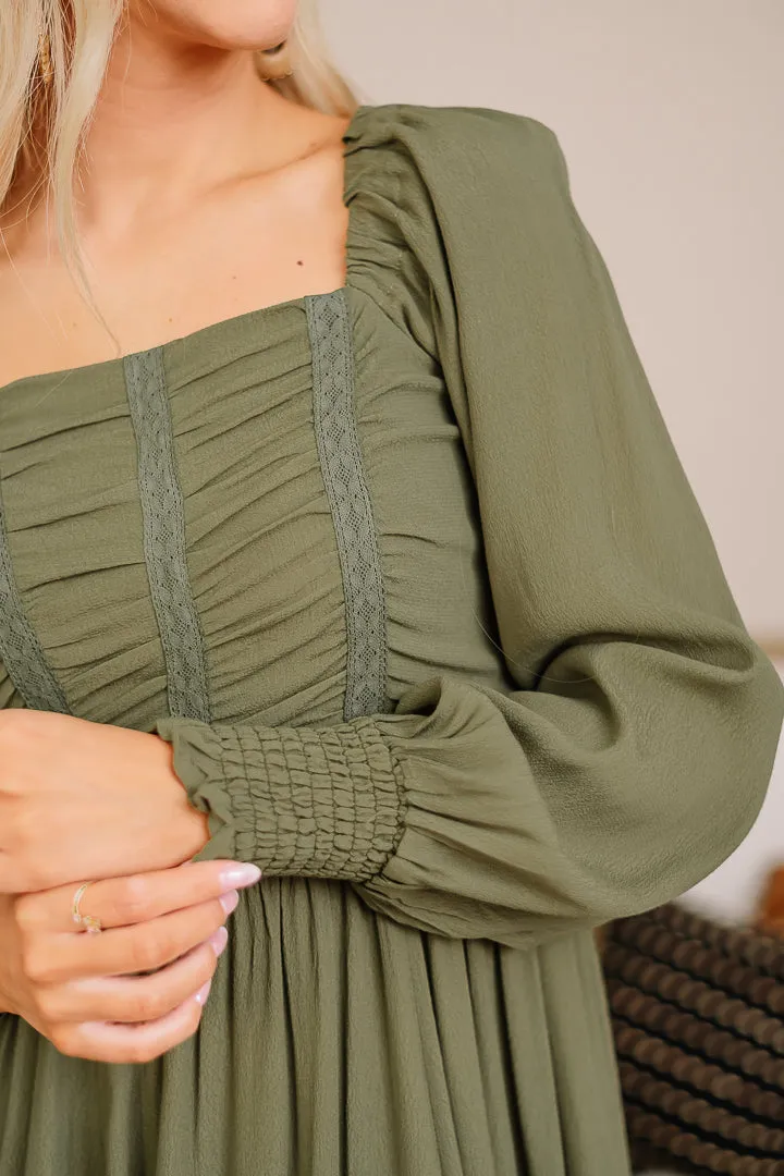 In A Ruch Maxi Dress | Moss Green